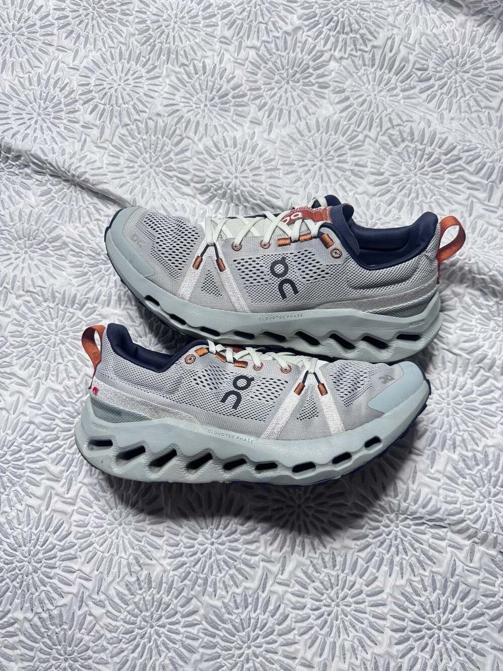 On Cloudsurfer Trail Men's 9.5 Gray Orange Shoes
